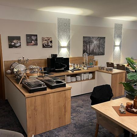 Gaestehaus Am Kurpark Hotel Garni Horn-Bad Meinberg Εξωτερικό φωτογραφία