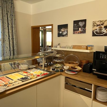 Gaestehaus Am Kurpark Hotel Garni Horn-Bad Meinberg Εξωτερικό φωτογραφία