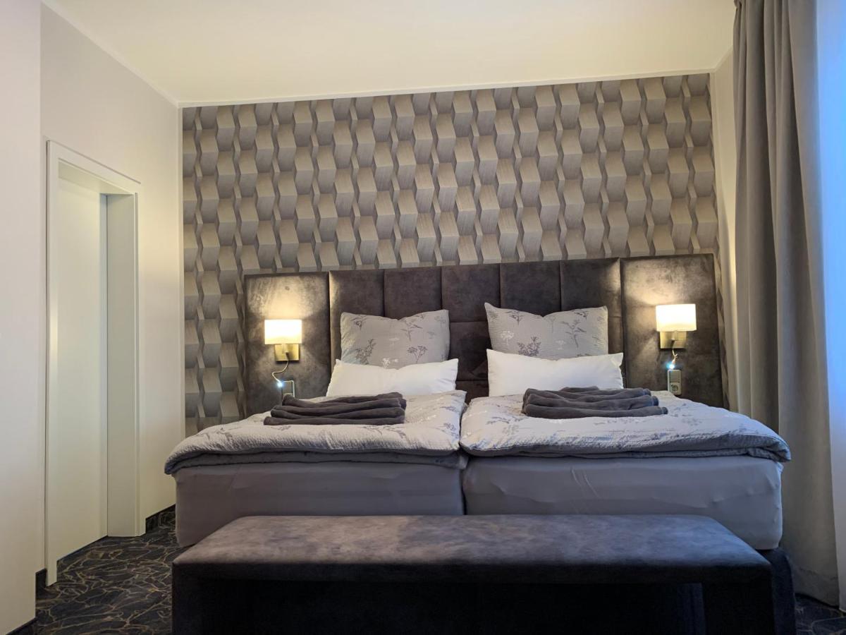 Gaestehaus Am Kurpark Hotel Garni Horn-Bad Meinberg Εξωτερικό φωτογραφία